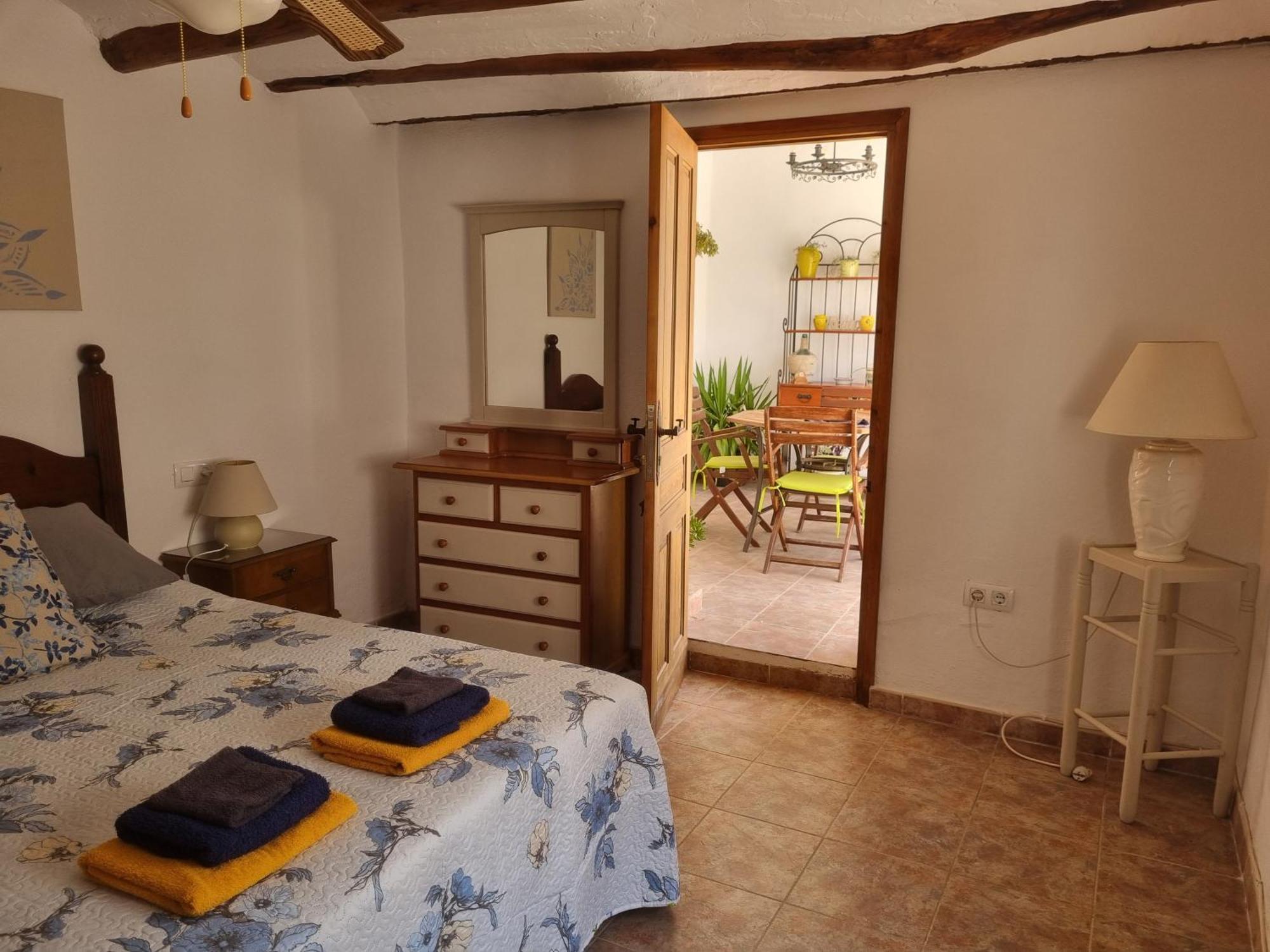 Casa Arriba Village House In Zarra Exteriör bild